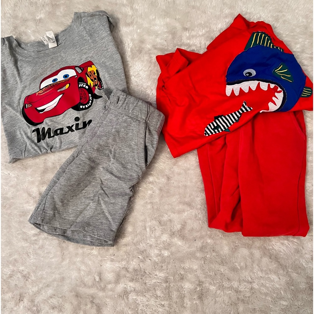 Bundle of boy outfits , 3T